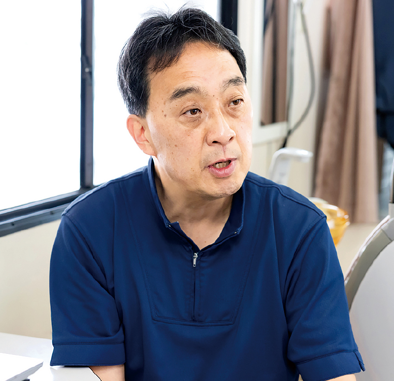 [写真] 岩田先生
