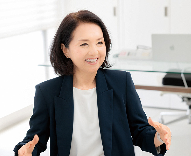 [写真] ブランドディレクター　宮地 理津子