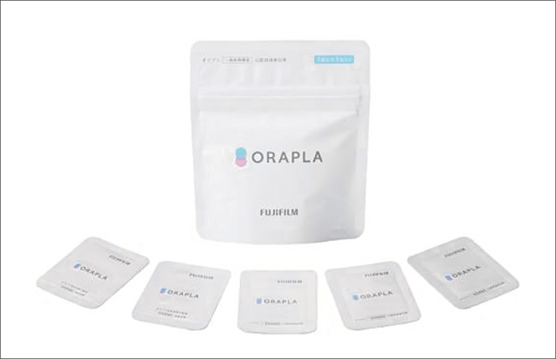 [写真] 液体包帯「オラプラ液体包帯口腔用」