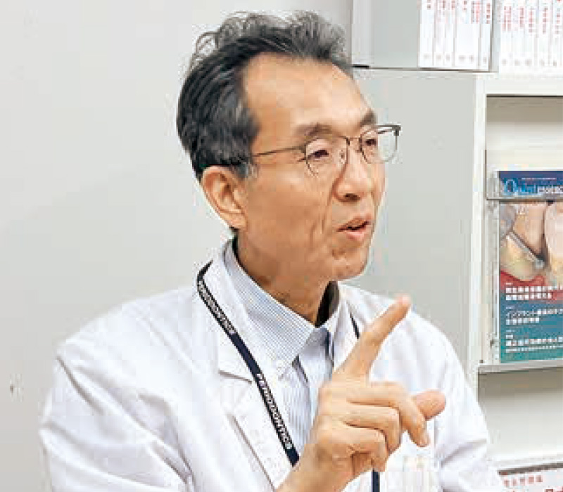 [写真] 東北大学大学院 歯学研究科 エコロジー歯学講座 歯内歯周治療学分野　准教授 根本 英二