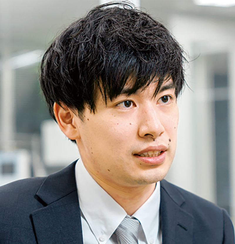 [写真] 歯科技工士　合同会社アップルデンタルラボ　安田 修平さん