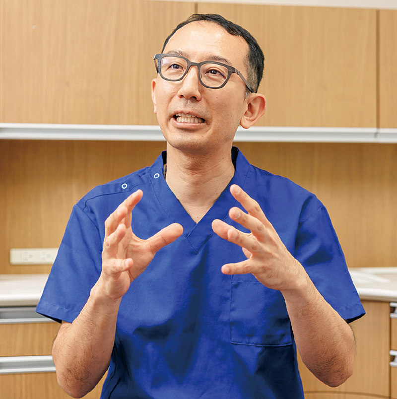 [写真] 八木先生